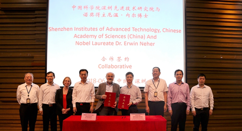 20180628中国科学院大学副校长徐涛院士，深圳先进院副院长吕建成、许建国，深圳市科创委王绍文博士，深圳先进院脑所所长王立平等见证了签约。.jpg