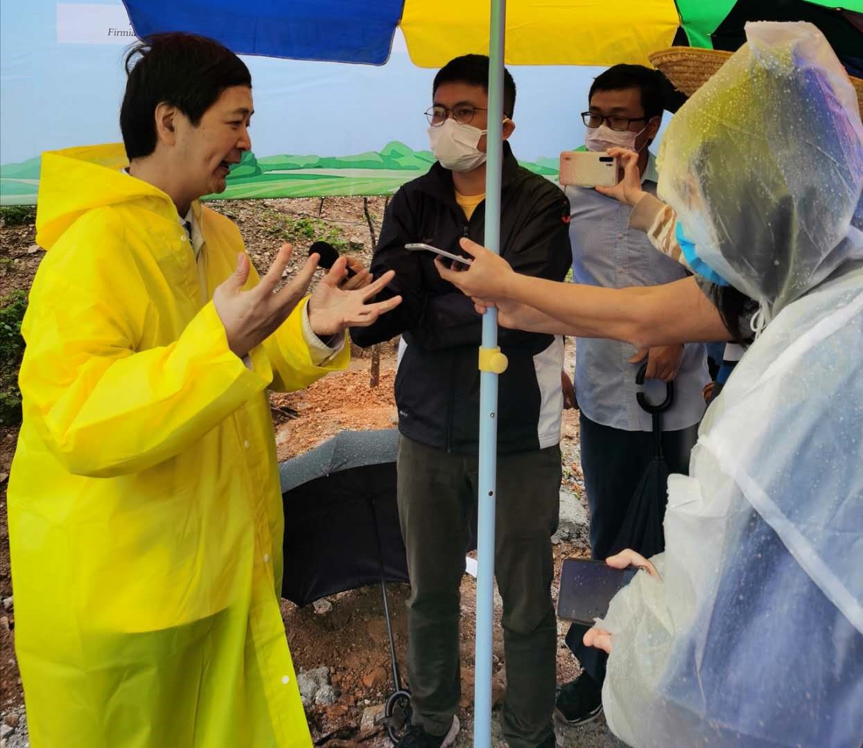 3.任海接受媒体采访