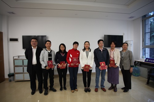 5.“优秀个人”获奖者合影.JPG